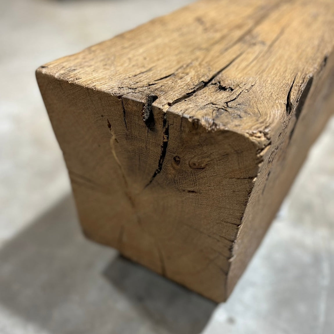 Fireplace Mantel 1138 : 57.75"